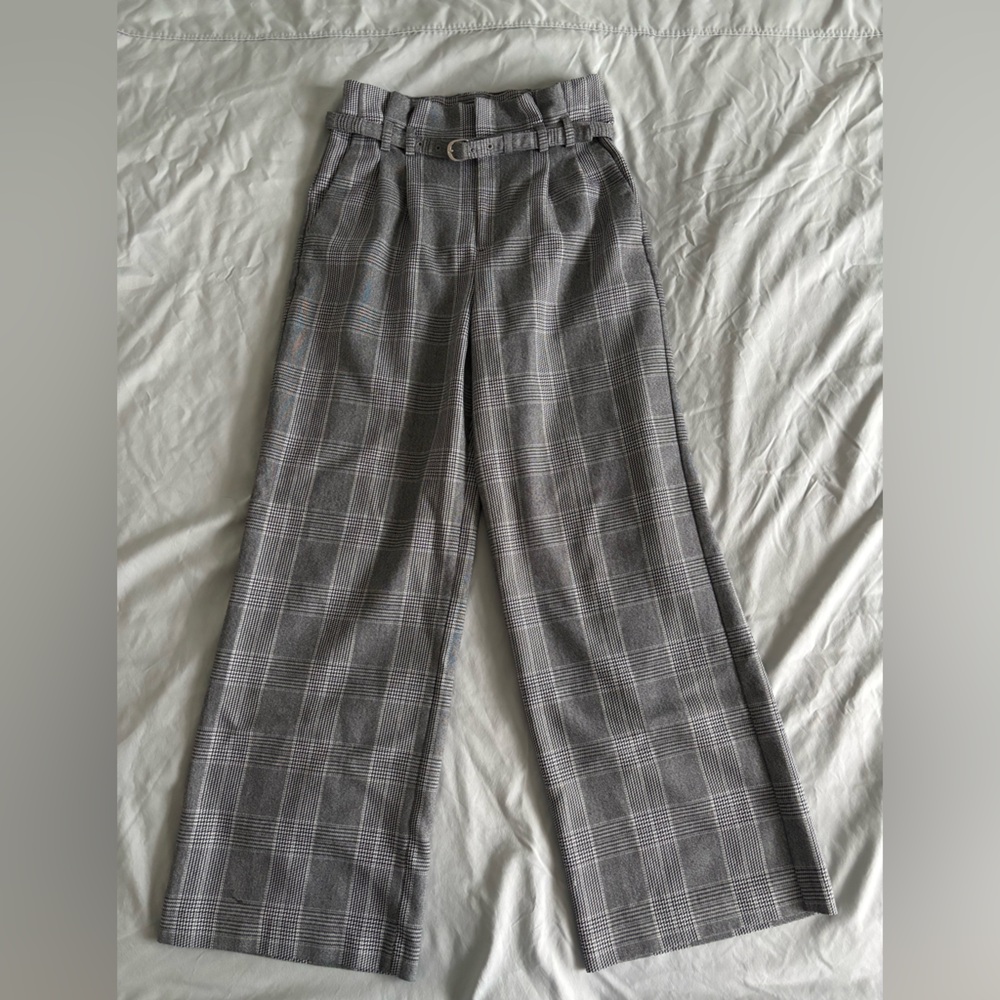 Express Black and White Houndstooth Pants